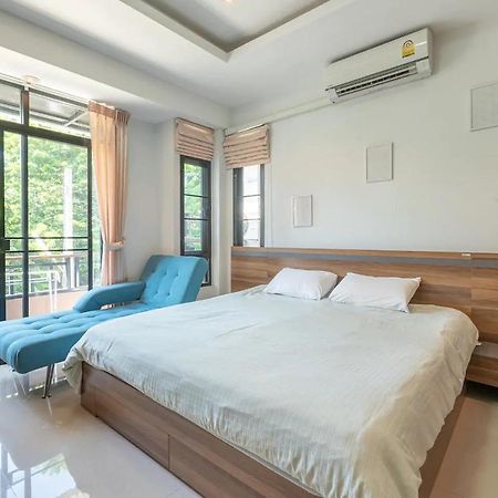 Loft Style Townhouse Near Old City Chiang Mai Luaran gambar